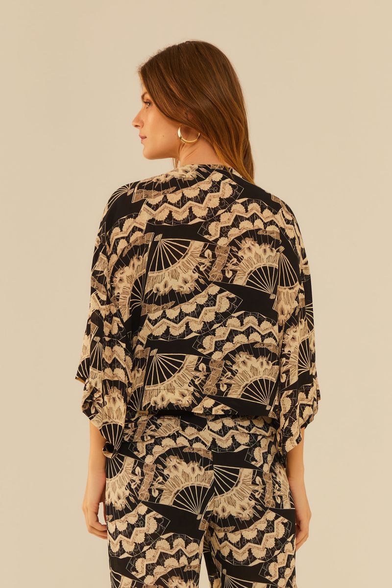 1519421_36025_3-KIMONO-GGT-ESTAMPA-LEQUE-PRETO