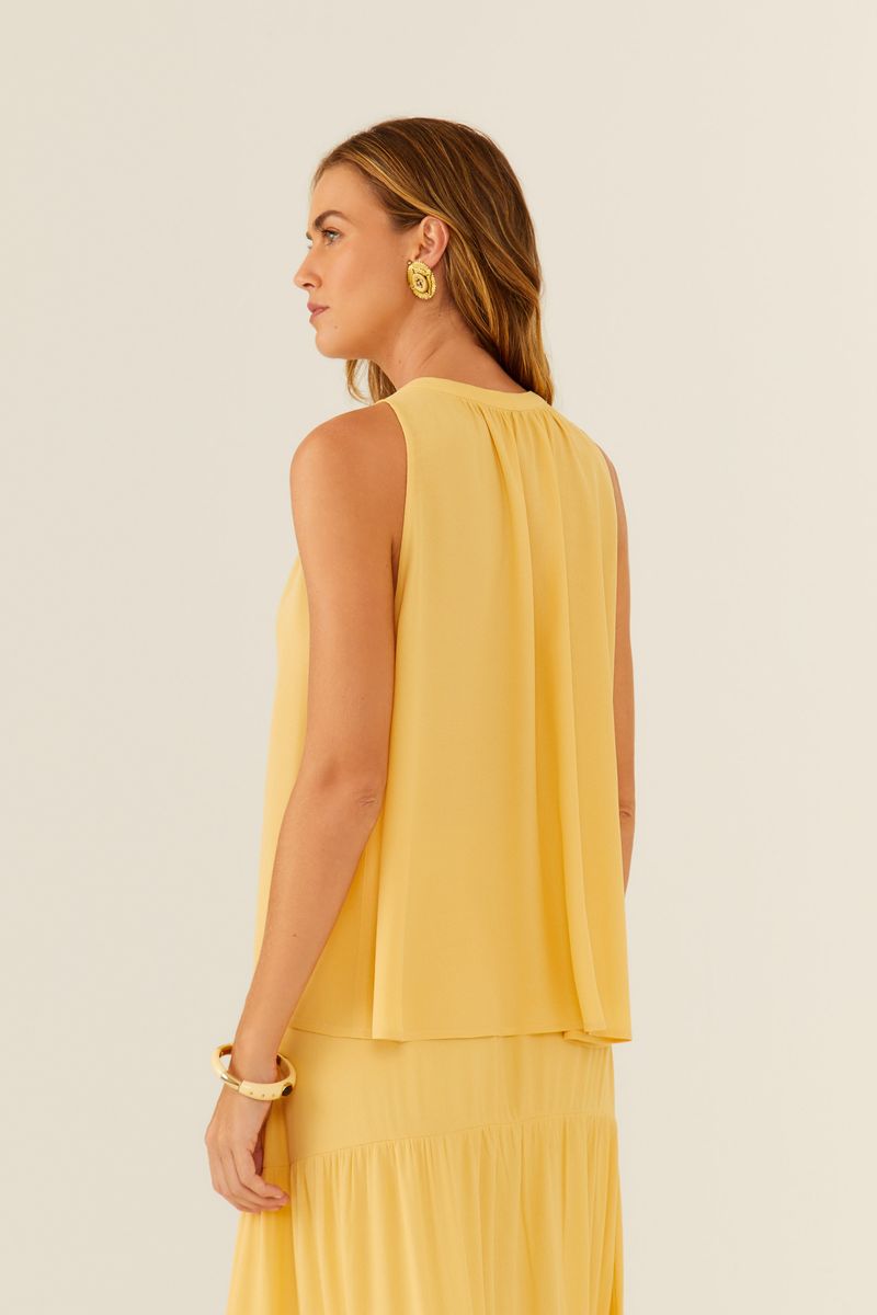 1520972_09243_3-BLUSA-DECOTE-FRANZIDO