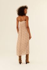 1522440_50014_3-VESTIDO-MIDI-ENTREMEIO-ESTAMPA-PETUNIA