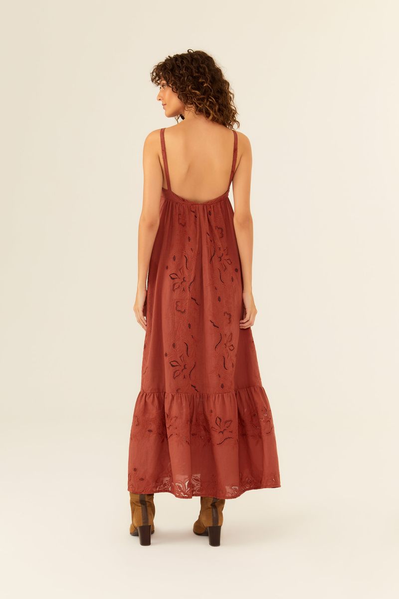 1523544_10002_3-VESTIDO-MIDI-ALCA-BORDADO-POETRY
