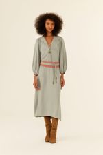 1523785_10028_1-VESTIDO-MIDI-DECOTE-TACHAS