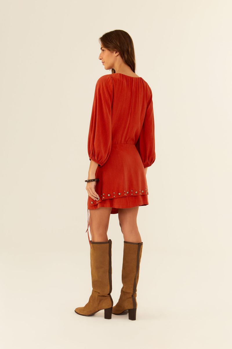 1523325_01036_3-VESTIDO-CURTO-TACHAS
