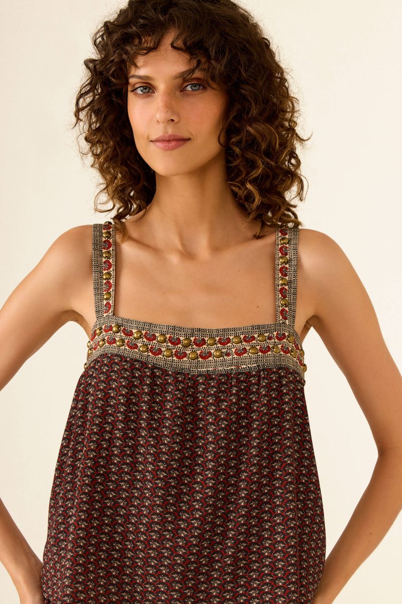 1522798_50485_2-BLUSA-ALCA-TACHAS-ESTAMPA-MARTINI