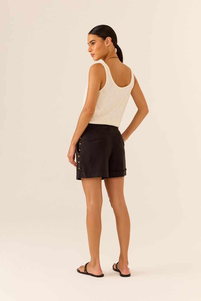 1523477_0005_3-SHORT-BORDADO-TACHAS